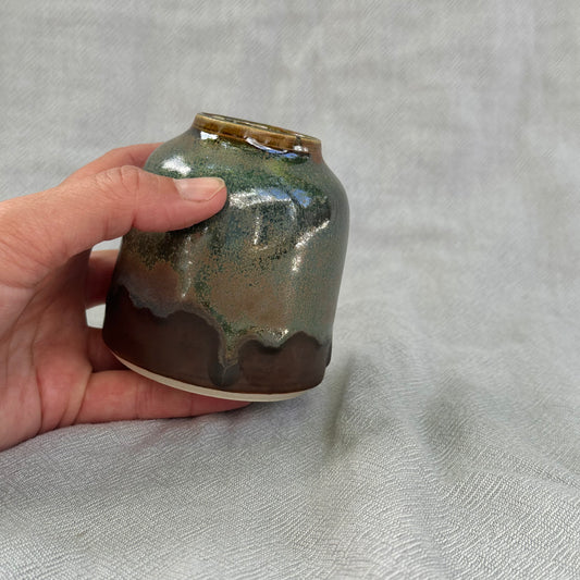 bud vase
