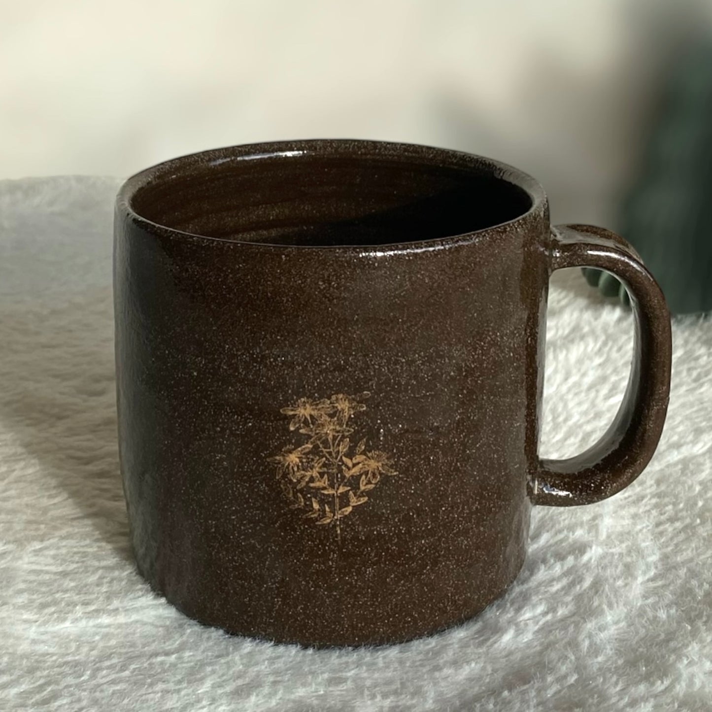 floral mug cocoa