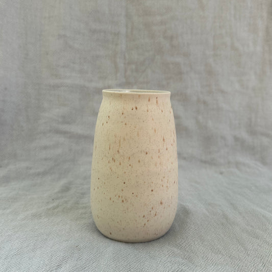 vase - matte speckled