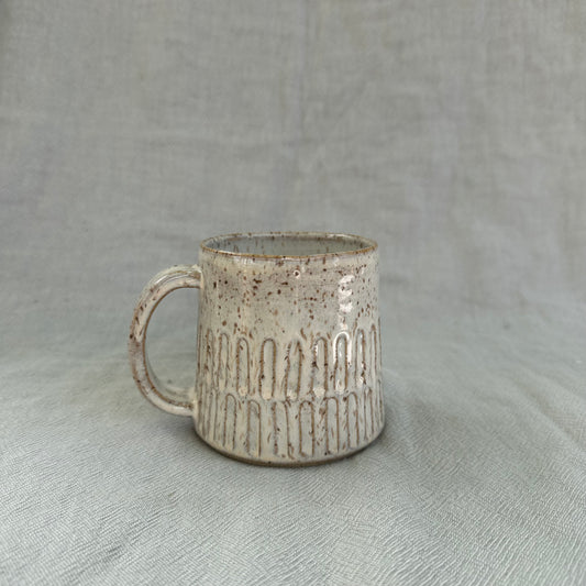 groove mug - cream