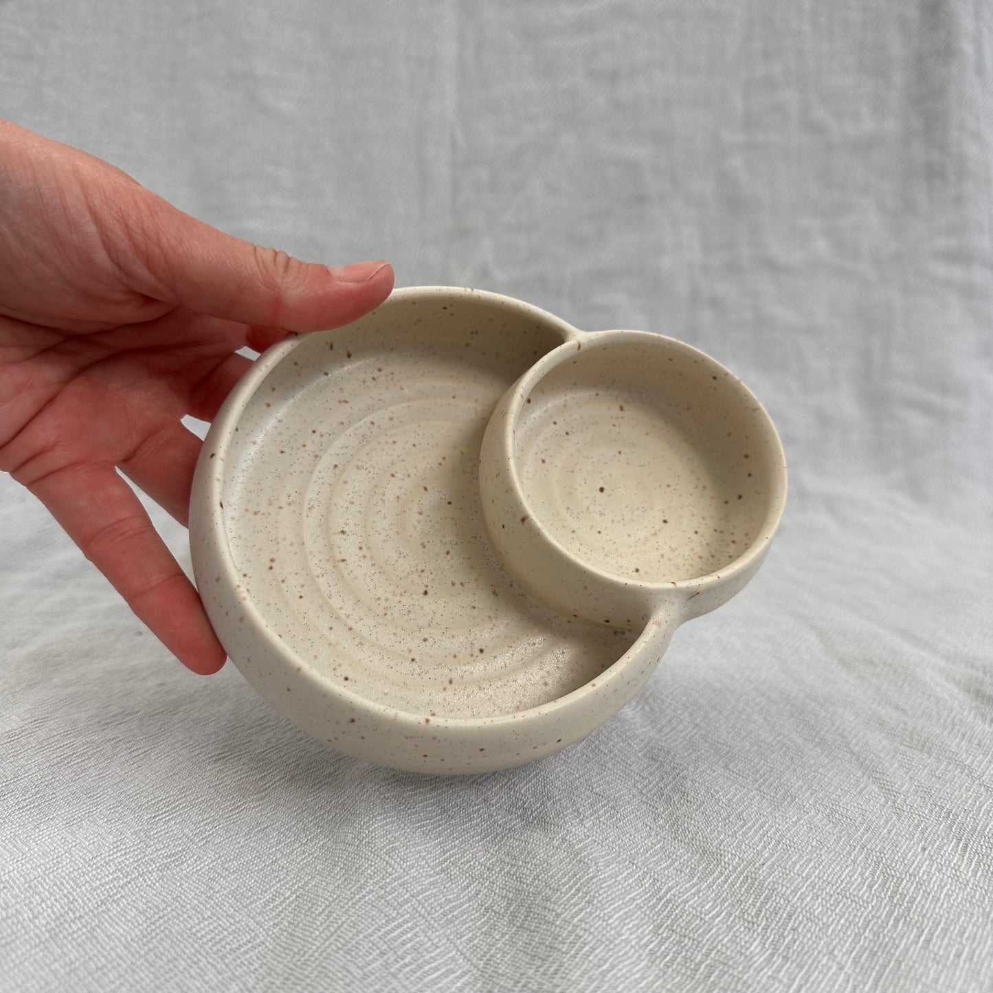 olive dish - speckled white
