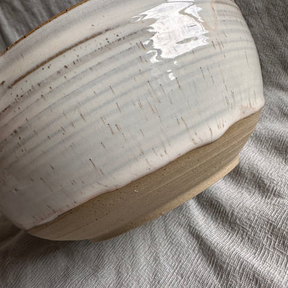 mixing bowl - cream