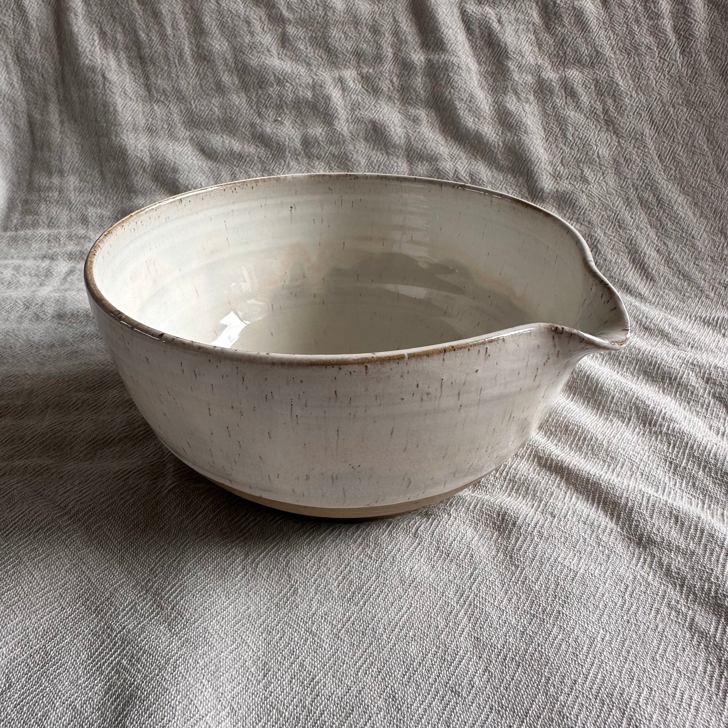 mixing bowl - cream