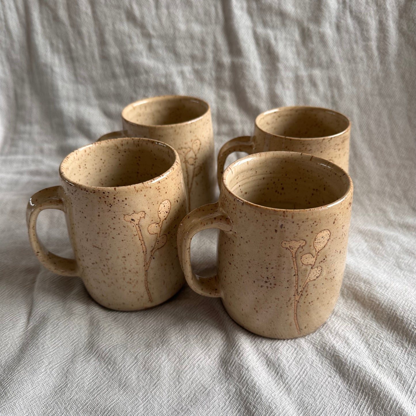 bud sprig mug - honey