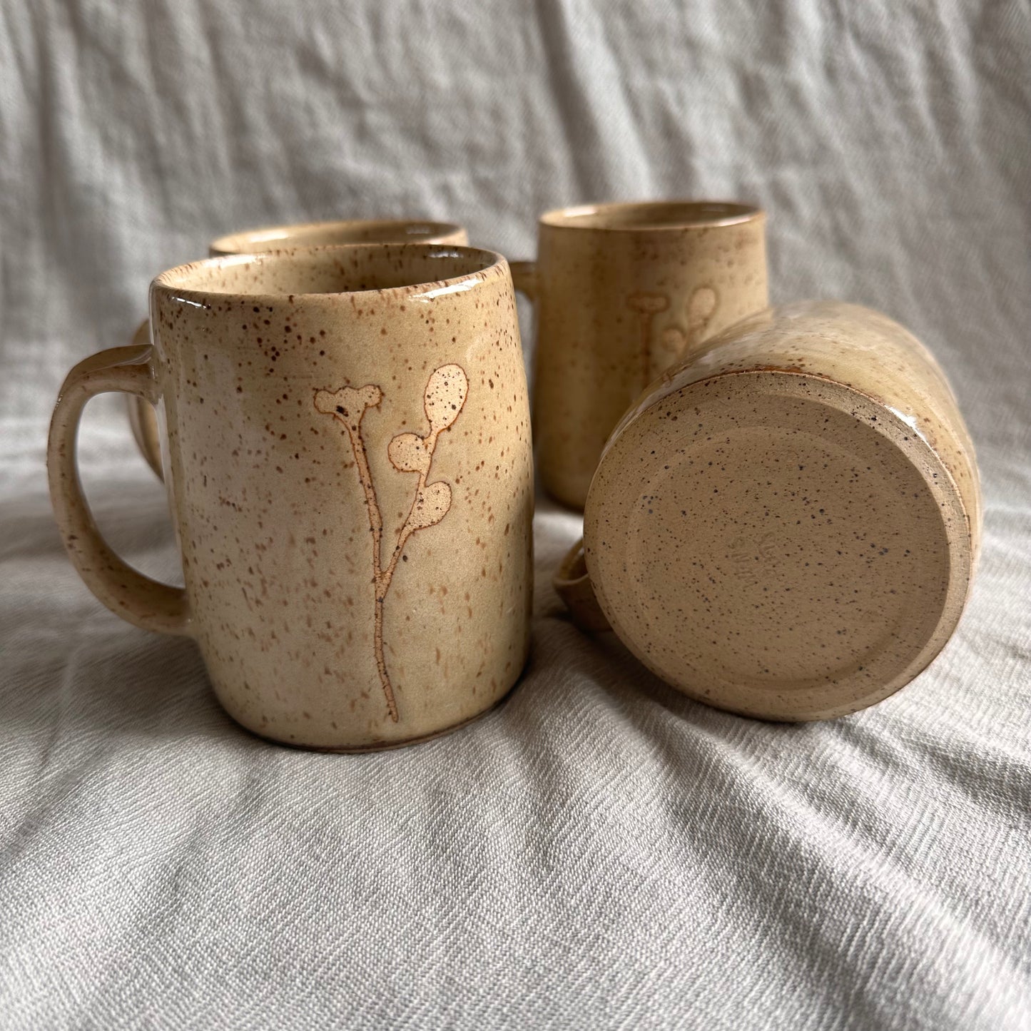 bud sprig mug - honey