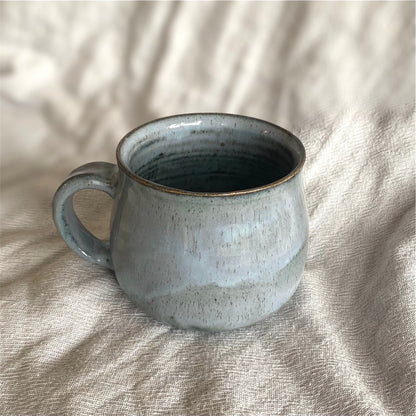 blue mug