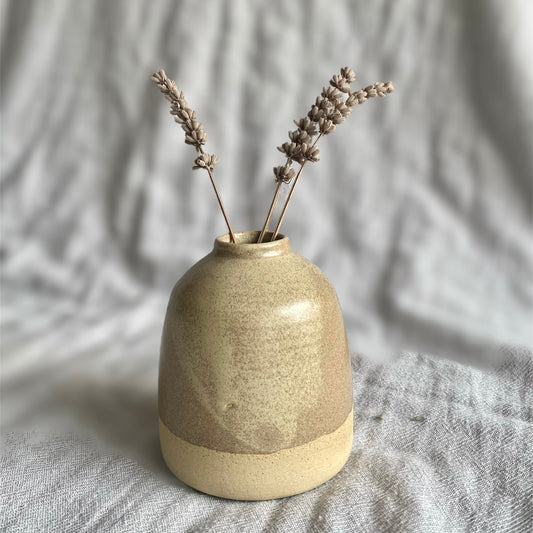 bud vase